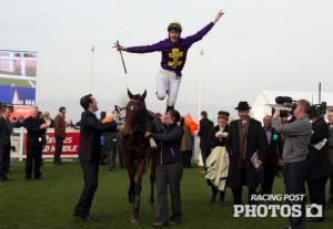 A spring heeled dismount!!